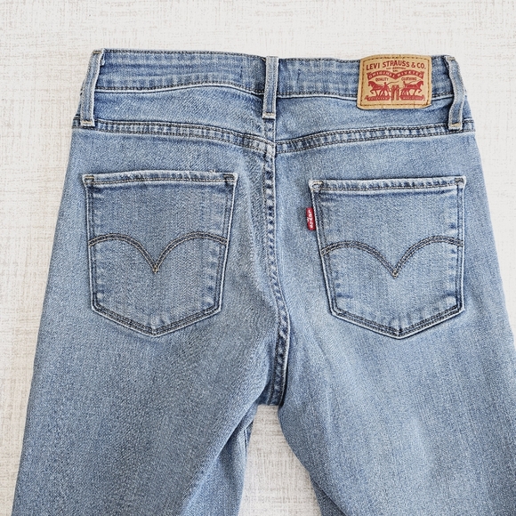 LEVI'S Women High Rise Skinny Denim Jean Light Wash Size 27 Waist - Picture 4 of 10